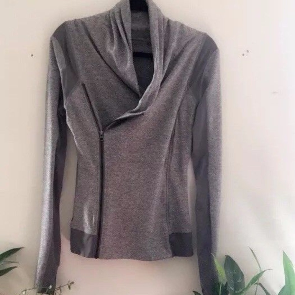 Lululemon Velocity II Jacket Gray SZ 6 XTRA15% OFF