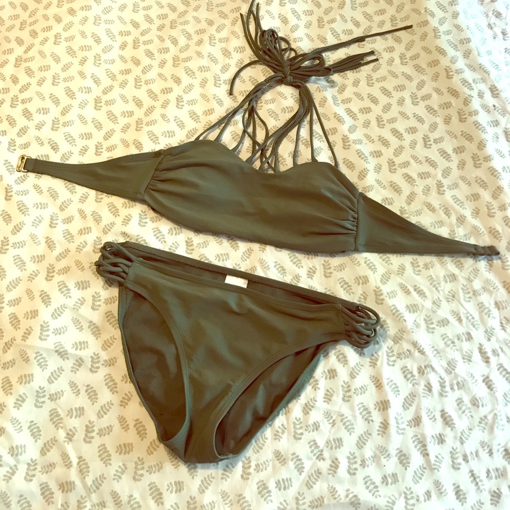 DARK GREEN BATHING SUIT!