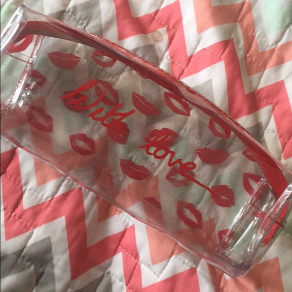 Makeup bag