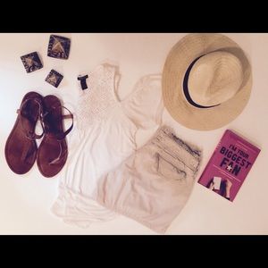 Shorts, shirt and decorative pyramids