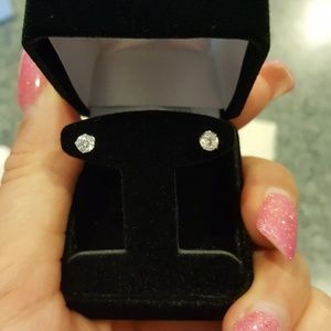 Brand new 0.50ct diamond studs