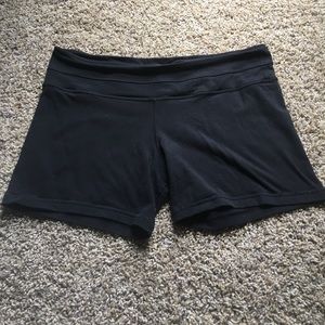 Lululemon spandex shorts
