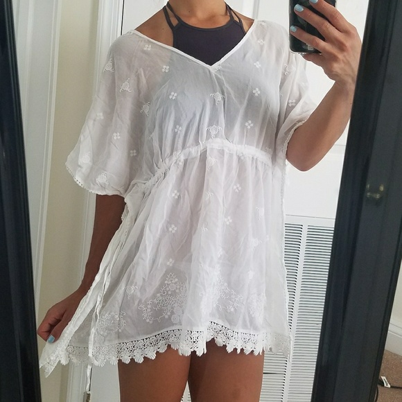 Jessica Simpson Tops - 🚫DONATED🚫 Jessica Simpson Tunic/ Cover-up!
