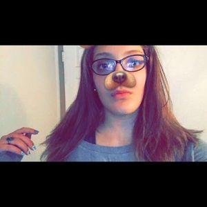 Meet your Posher, Hailey