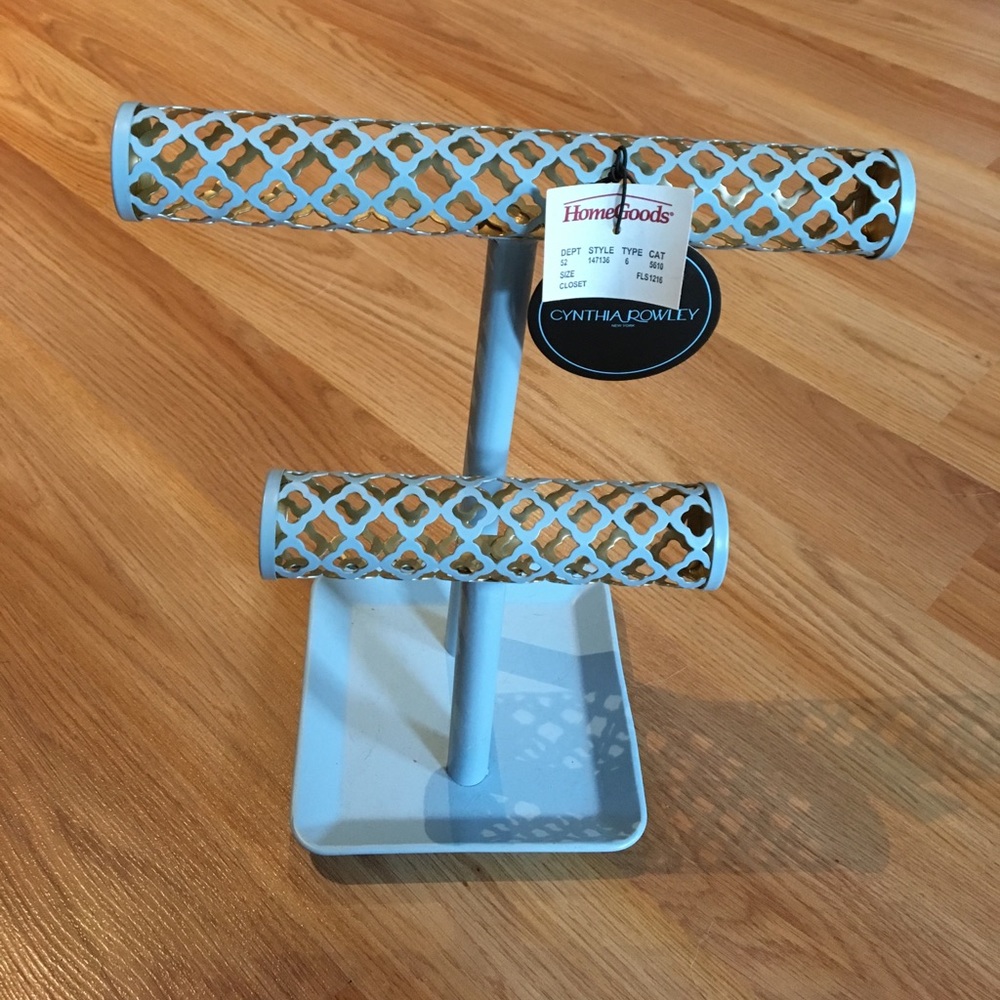 Jewelry organizer