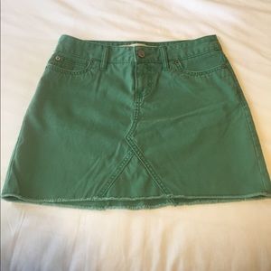 MUST SELL BY 11/15! Gap denim skirt in green.