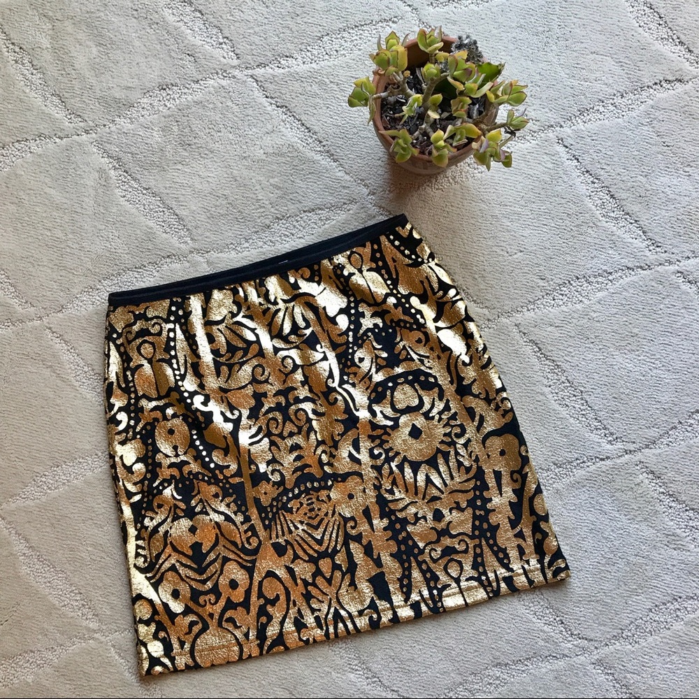 Metallic Pattern Mini