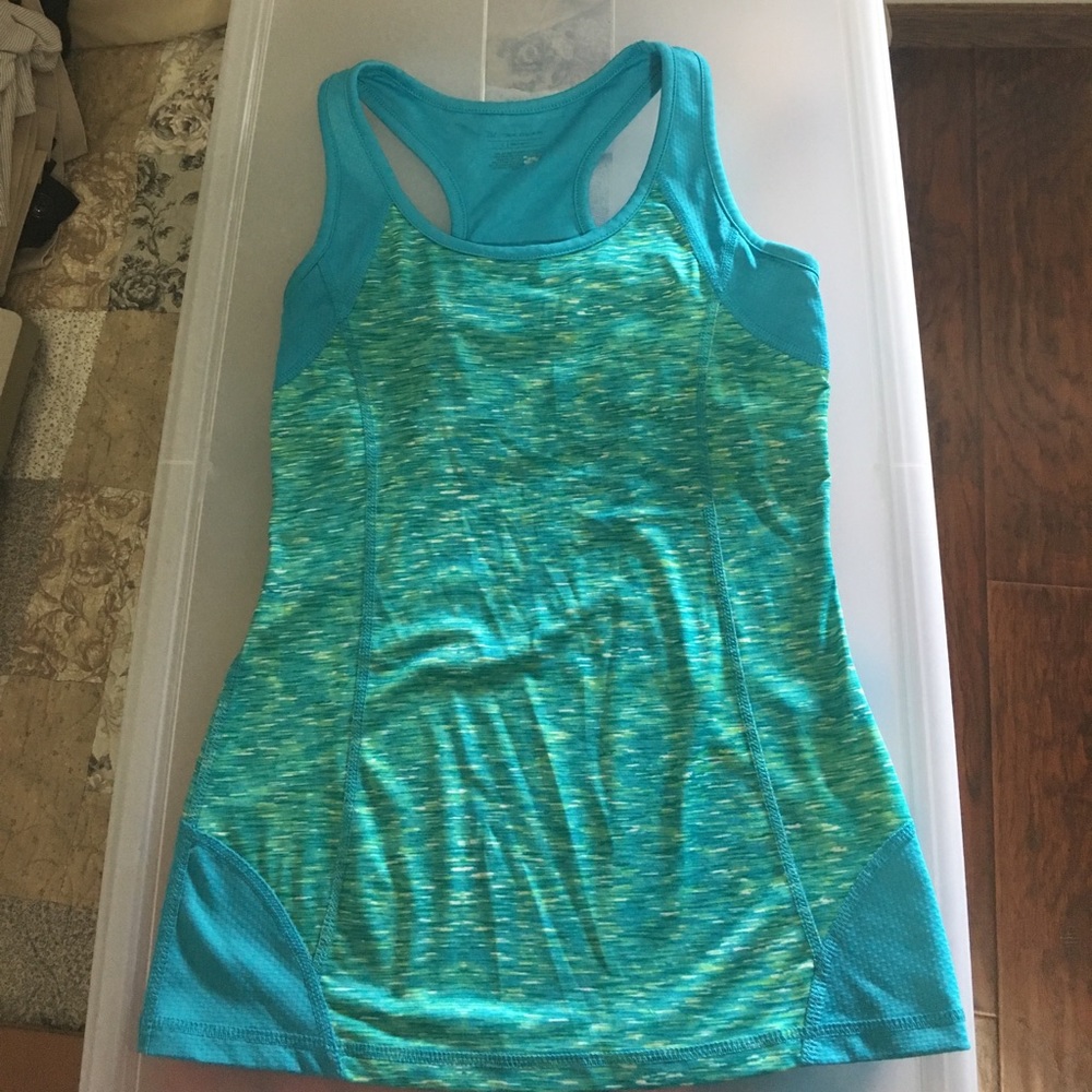 Size small Tek Gear workout tank