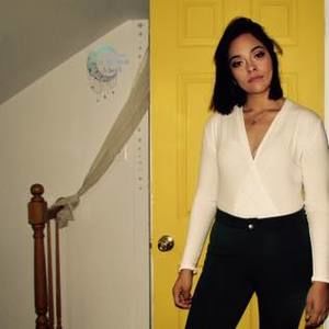 Meet your Posher, Dafne