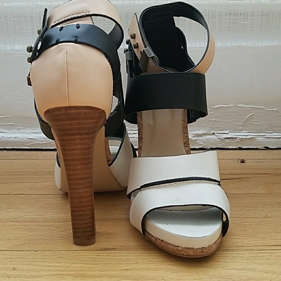 Platform heels - Picture 2 of 2