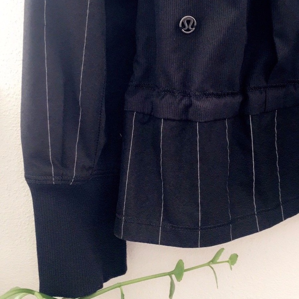 Lululemon Black Run Jacket with Reflective Details