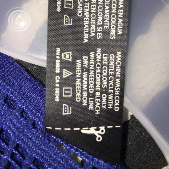 Jessica Simpson Crochet Ruffle Top - Picture 6 of 6