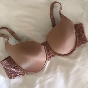 Curvy Couture lightly padded push-up bra 40DD