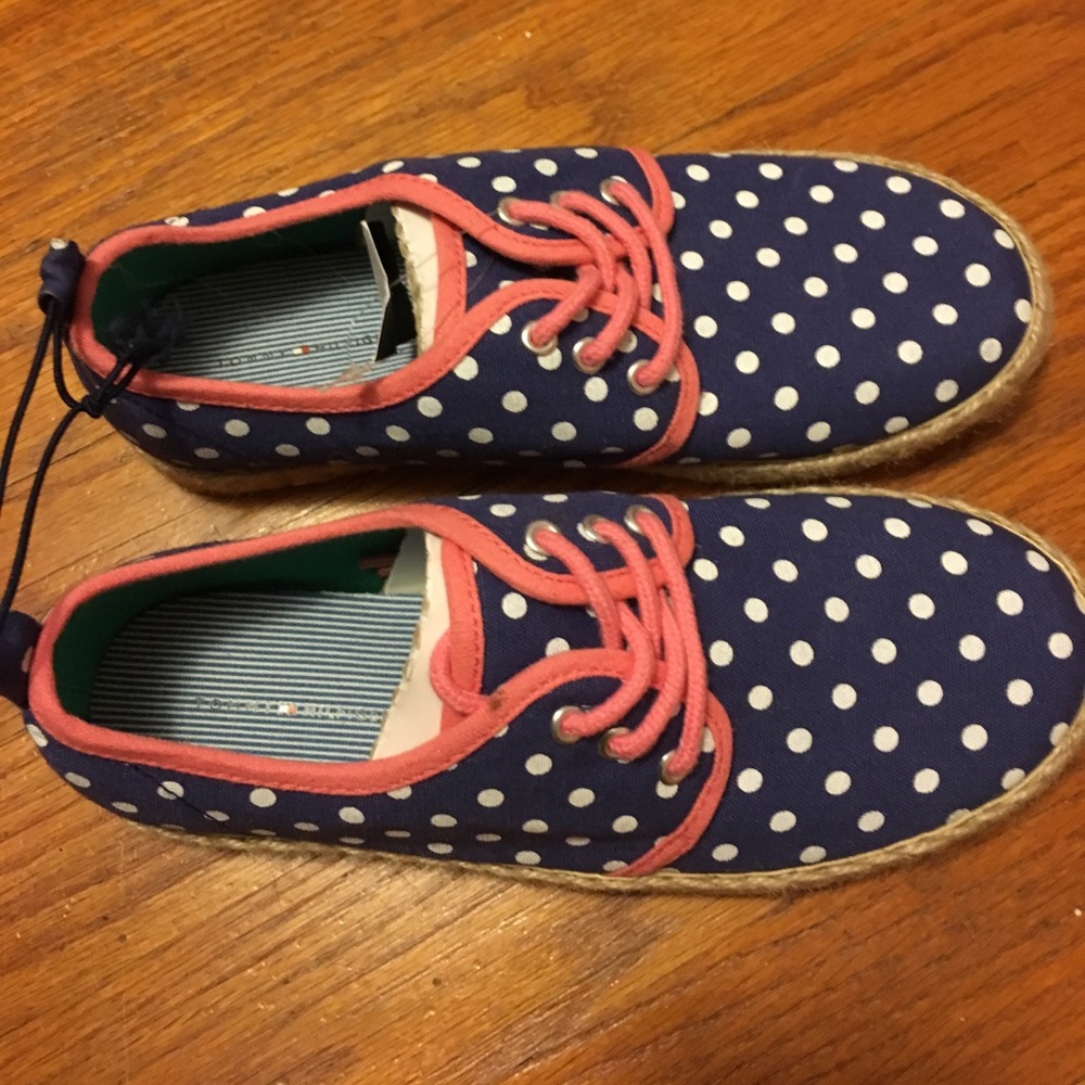 Polka dot espadrilles!