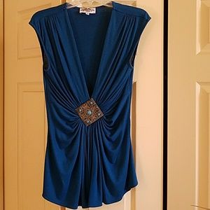 Jagger sleeveless designer blouse