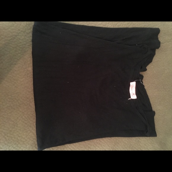 Clothes - Picture 7 of 8