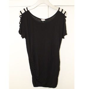 Zenana Outfitters Cut Out Tunic