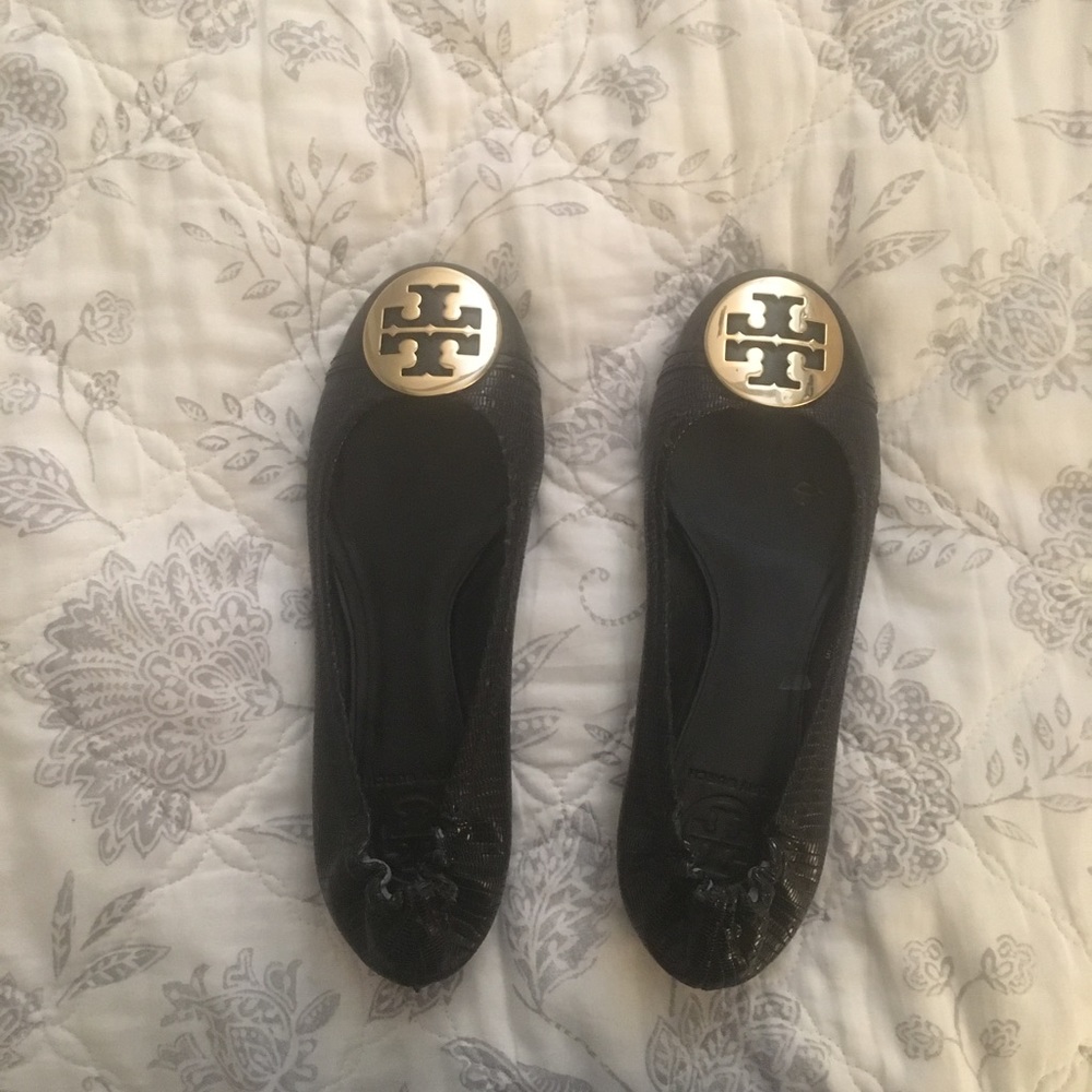 Tory Butch flats