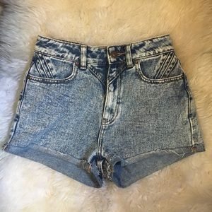 Bullhead denim mom shorts