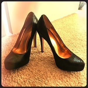 BCBG heels