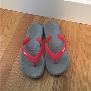Nike Flip Flops