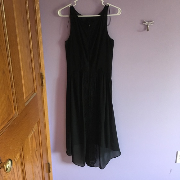 High-low black dress with lace. - Picture 3 of 4