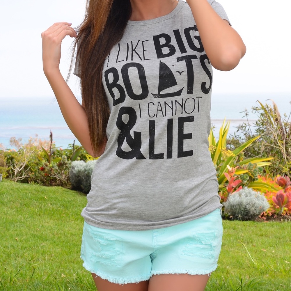 NEW! I Like Big Boats Top