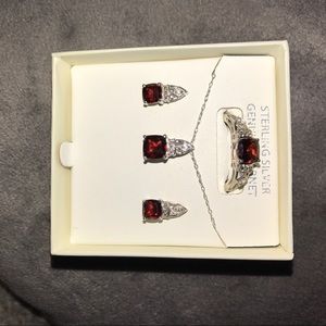 Sterling silver garnet set