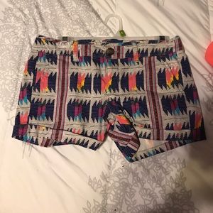 Size 4 Patterned American Eagle Shorts