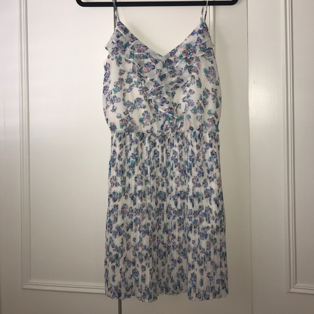 BCBGeneration ruffle floral dress
