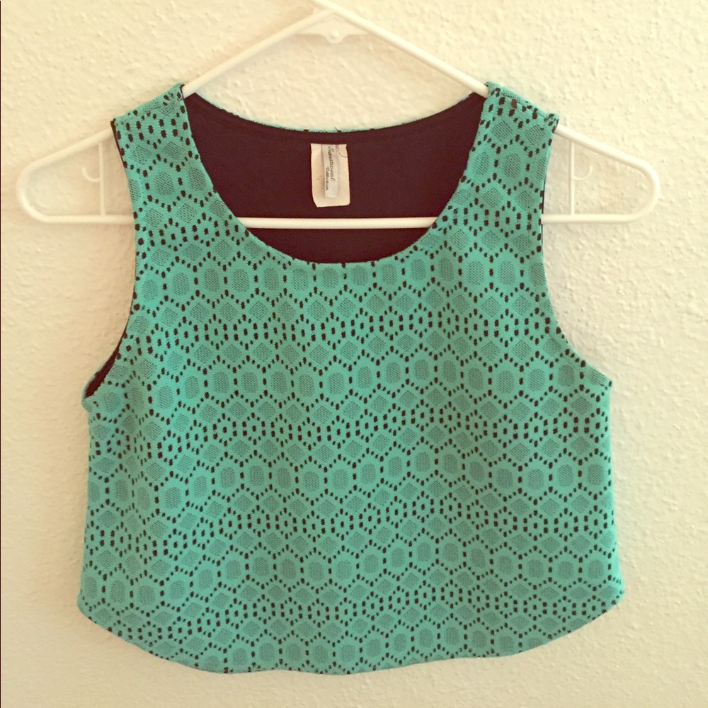 Crop top