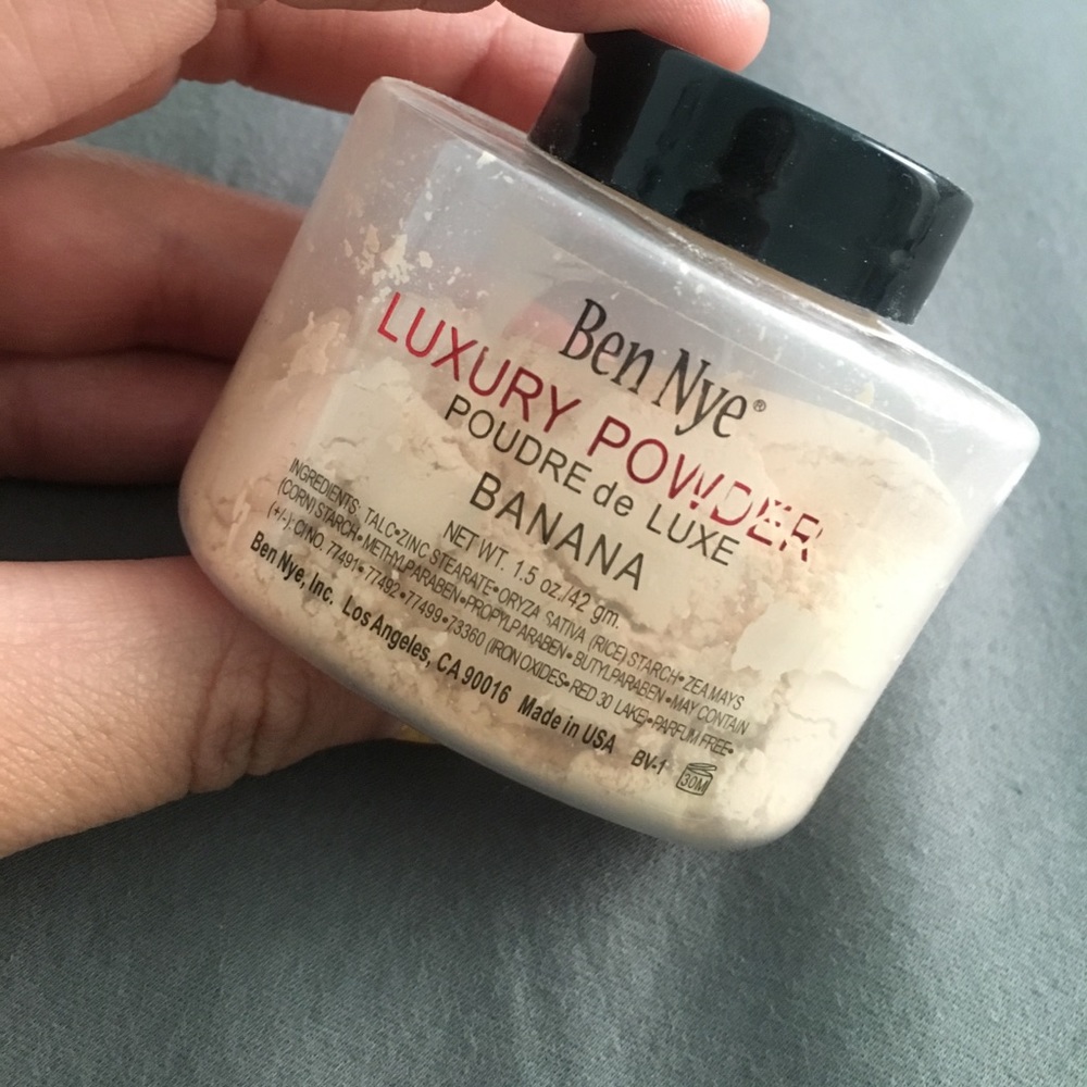 Ben nye powder