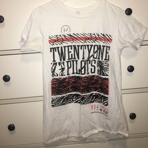 Twenty One Pilots t shirt