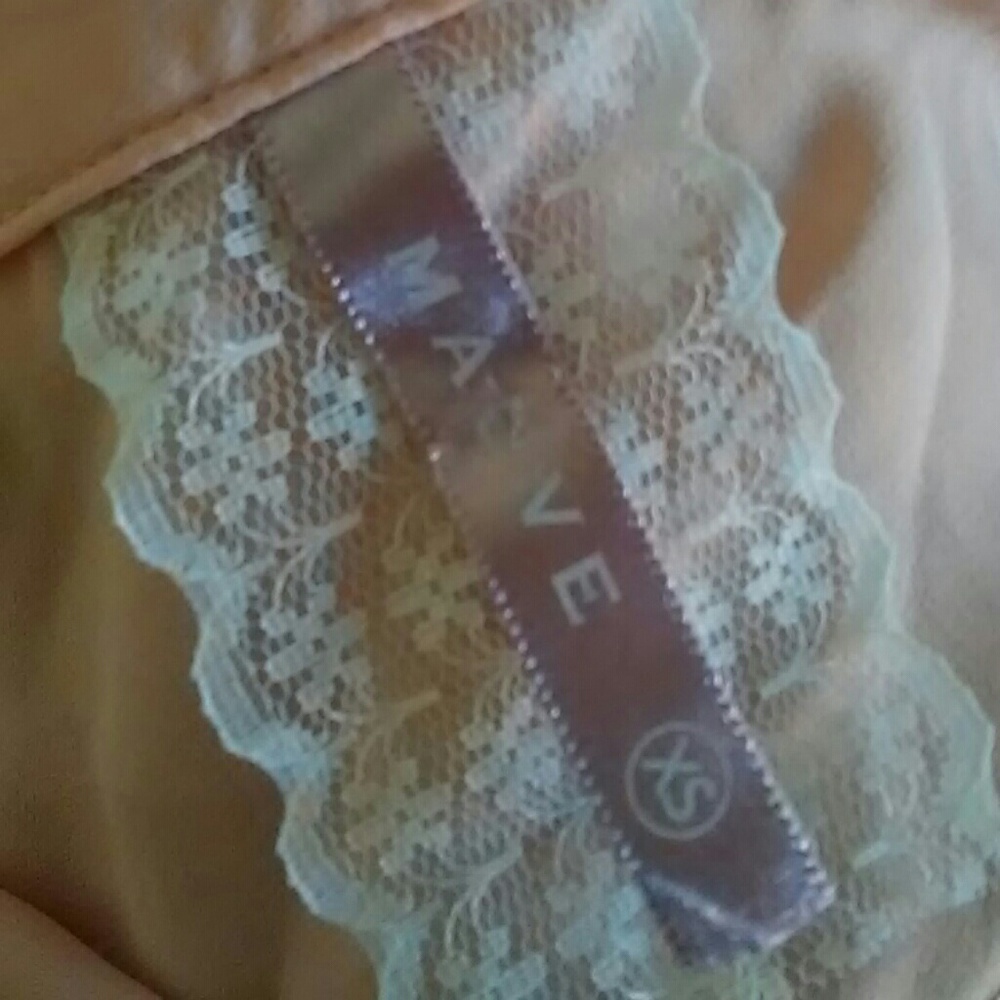 Pink Sheer Top - Picture 3 of 3