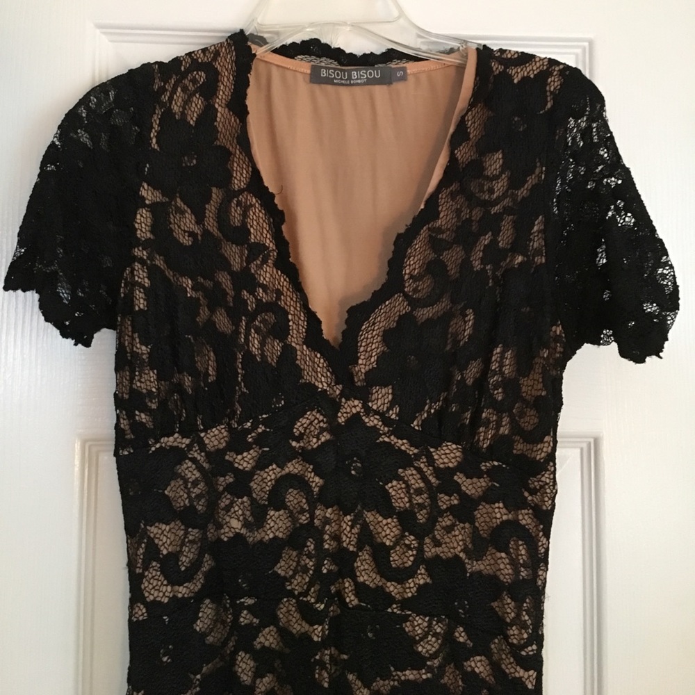 Black lace BISOU BISOU dress Size Sm EUC! - Picture 2 of 3