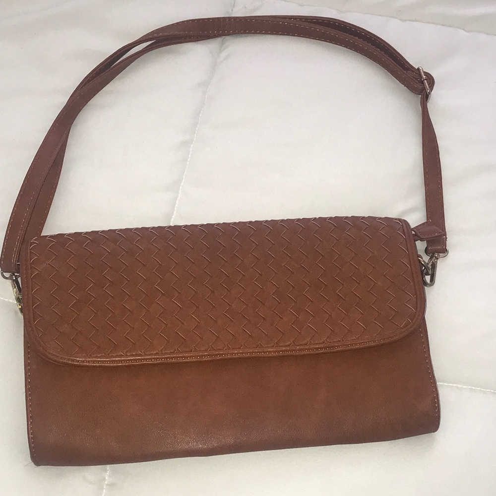 ✨Like New✨ Vegan leather purse 👛