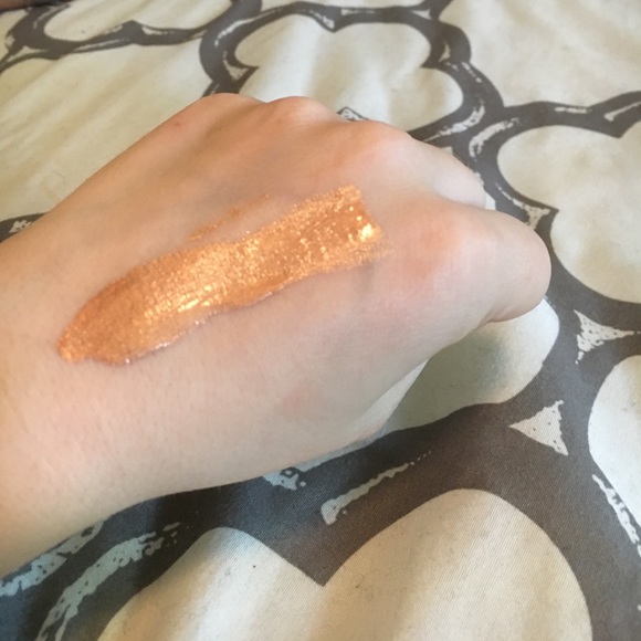 OFRA cosmetics body illuminizer in charmer - Picture 2 of 4