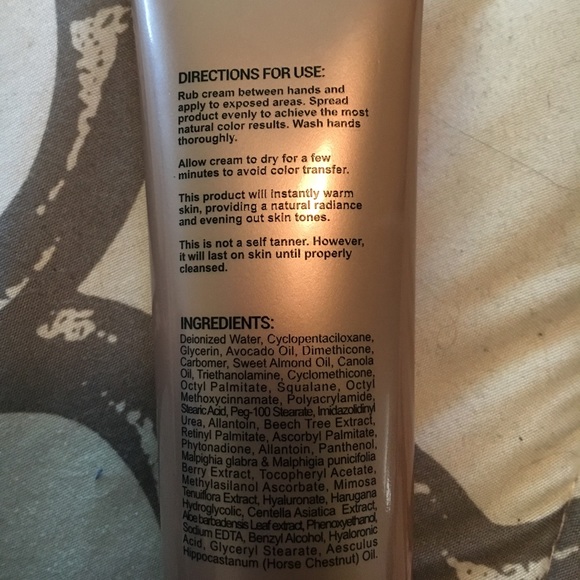 OFRA cosmetics body illuminizer in charmer - Picture 3 of 4