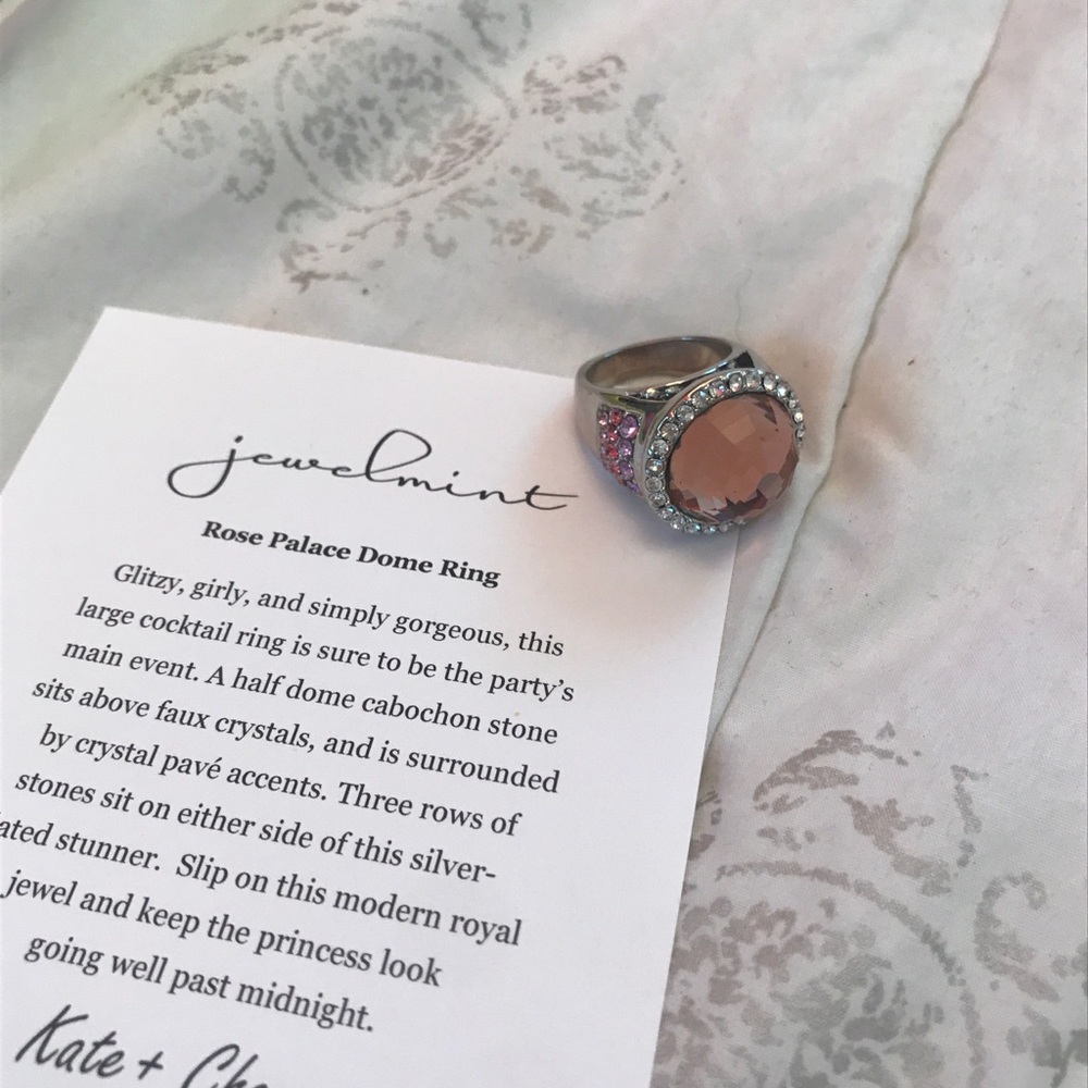 Jewelmint Rose Palace Dome Ring
