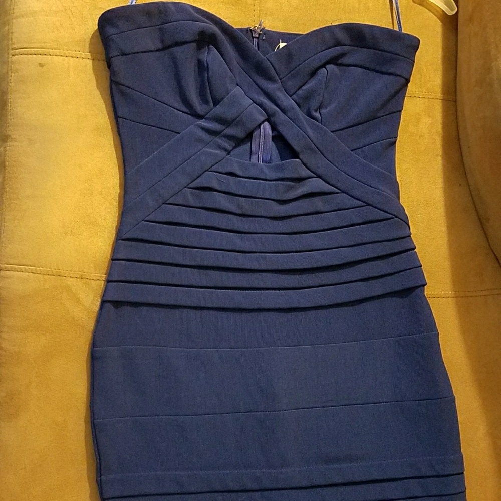 Tobi Strapless