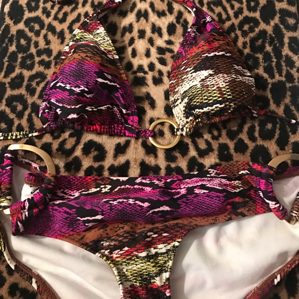 Brand new split animal printed bikini