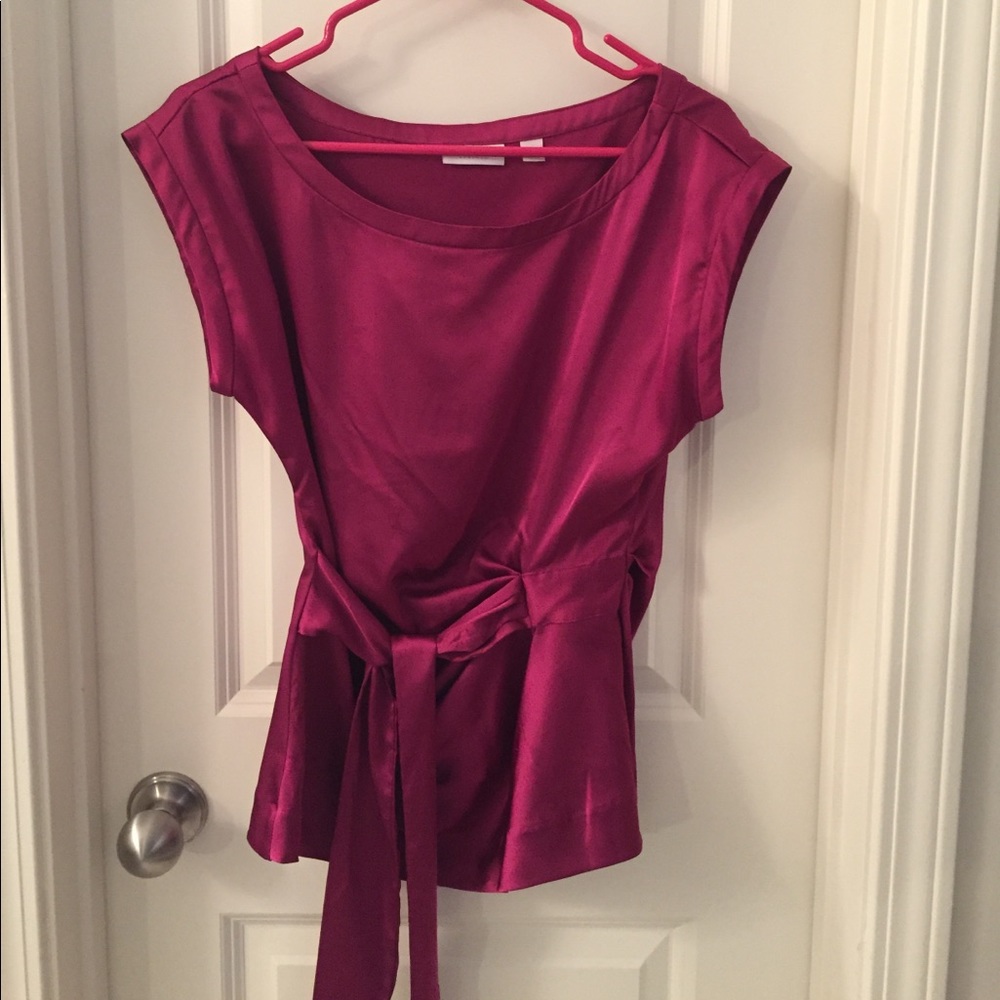 Sexy hot pink top!