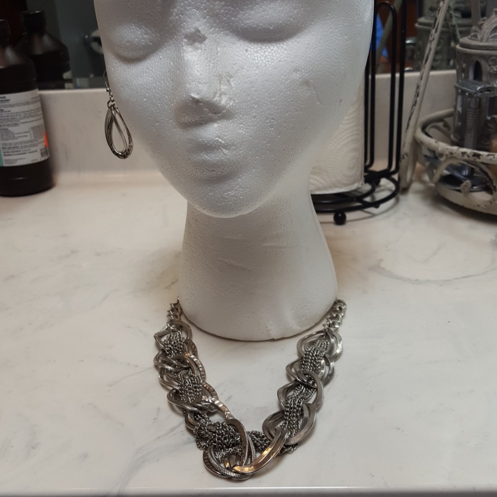 Premier Necklace and Matching Pierced Earrings