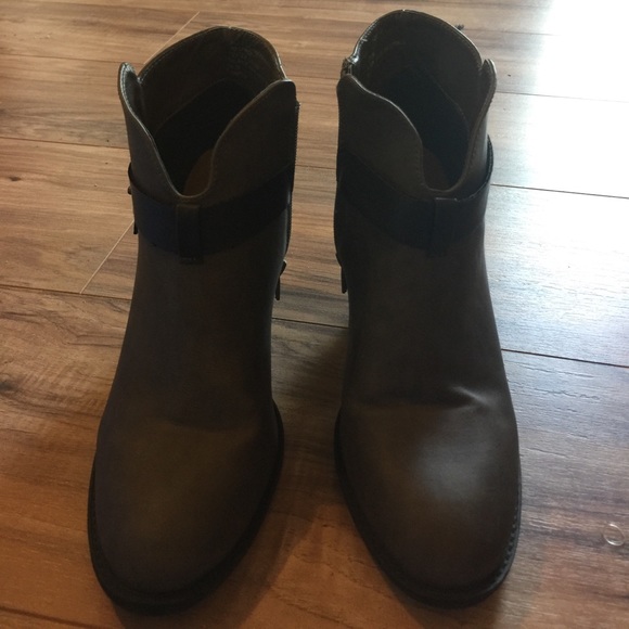 Booties - Picture 6 of 6