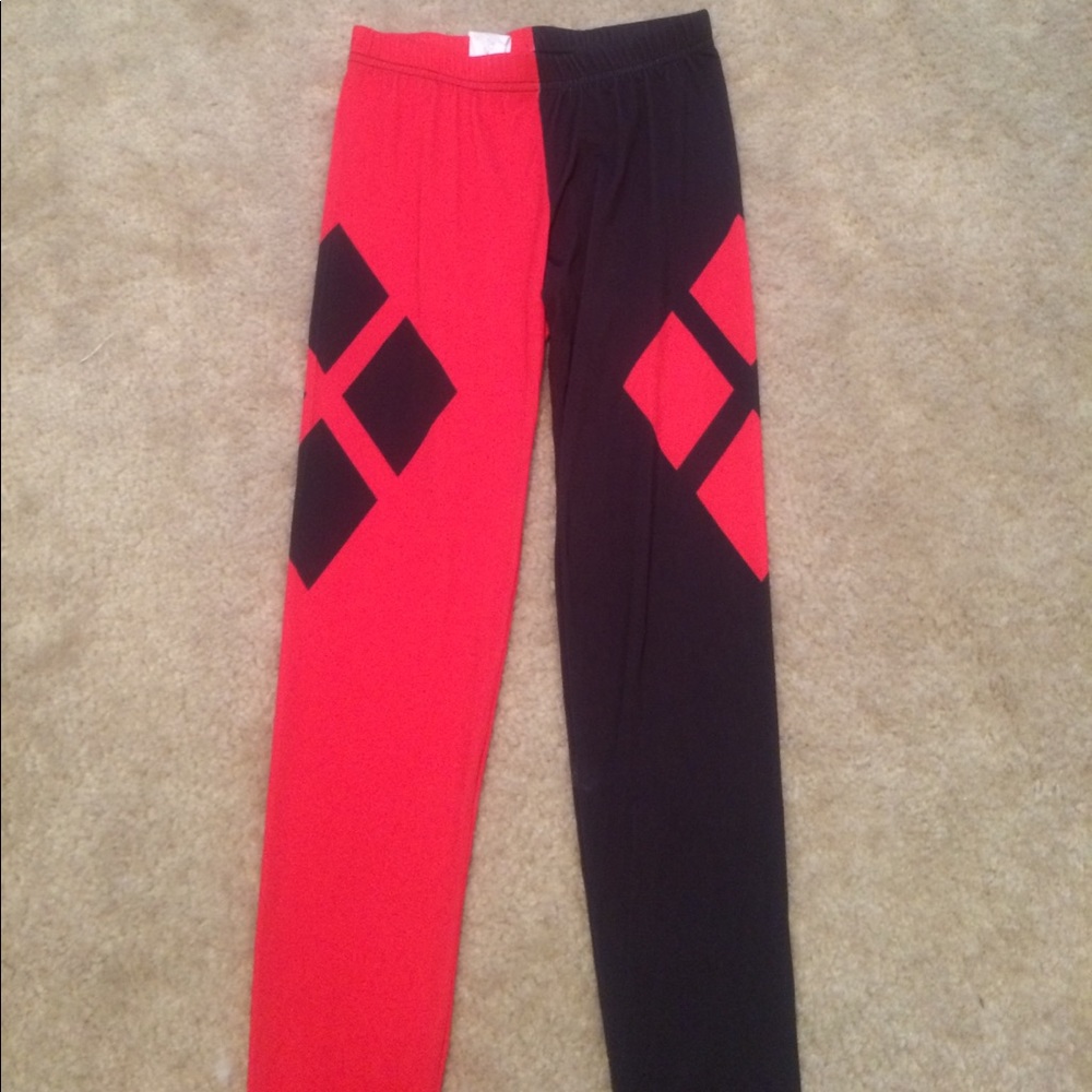 ❗️On hold for @charchar123❗️Harley Quinn leggings