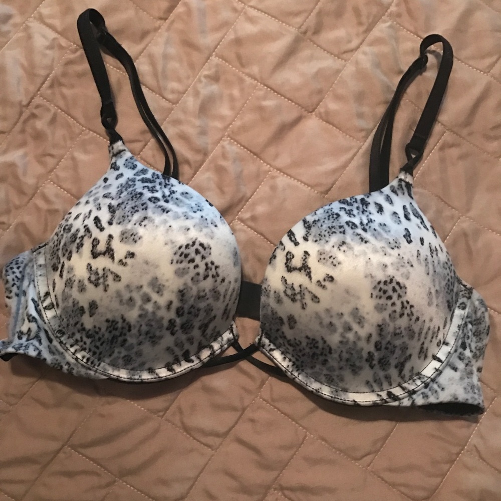 Victoria secret bombshell bra