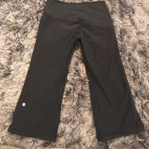 Lululemon reversible crops