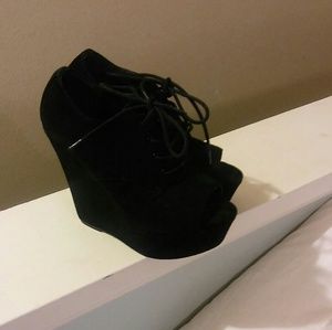 STEVE MADDEN SHOES