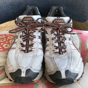 Asics Gel tennis shoes