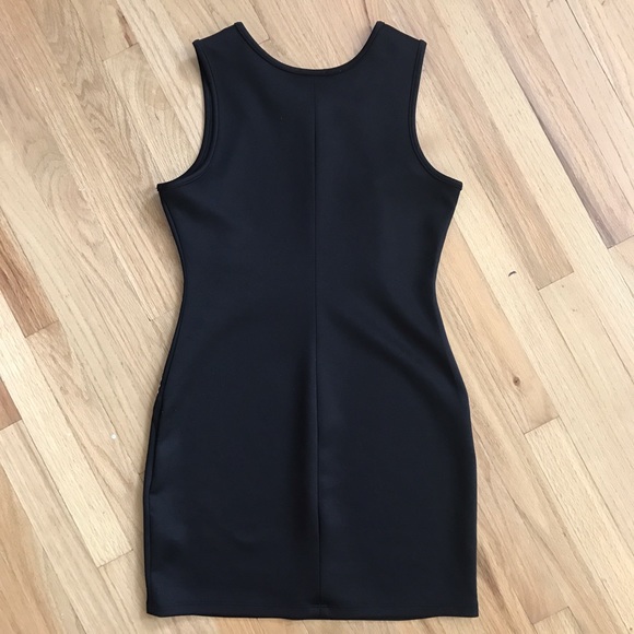 Black & Silver Guess Dress - Picture 2 of 4